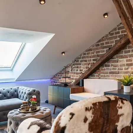 Crest - Riverside Lofts Mit Parken I Balkon I Kueche I Regendusche Apartman